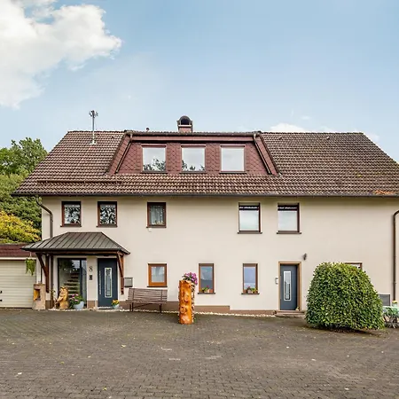 펜션 Bezaubernde In Kirchhundem, Cleaning Included *